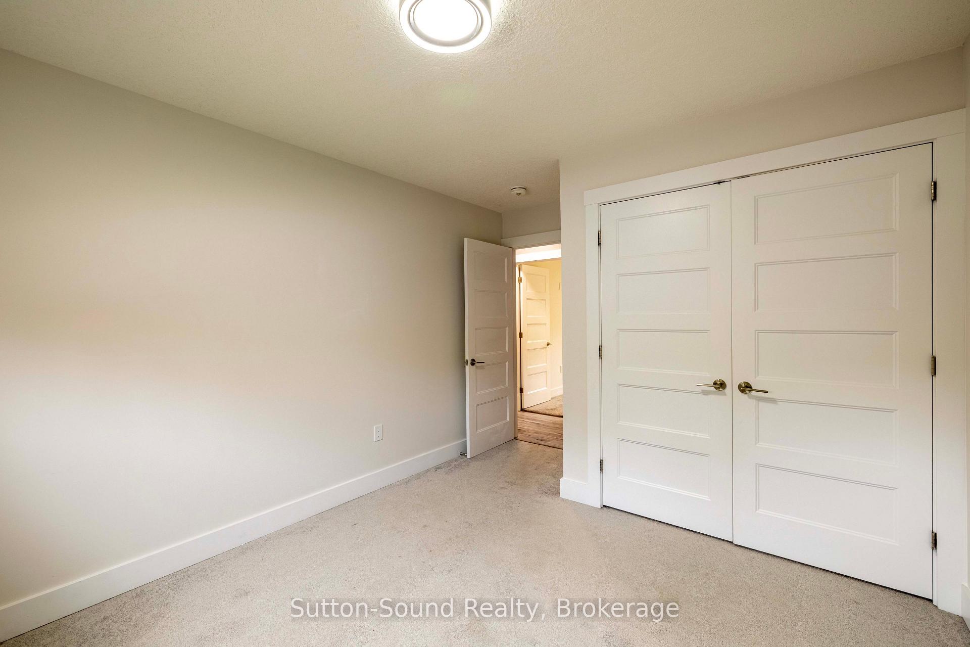Photo 17 of 562 24th Street W, Owen Sound — HOMEH