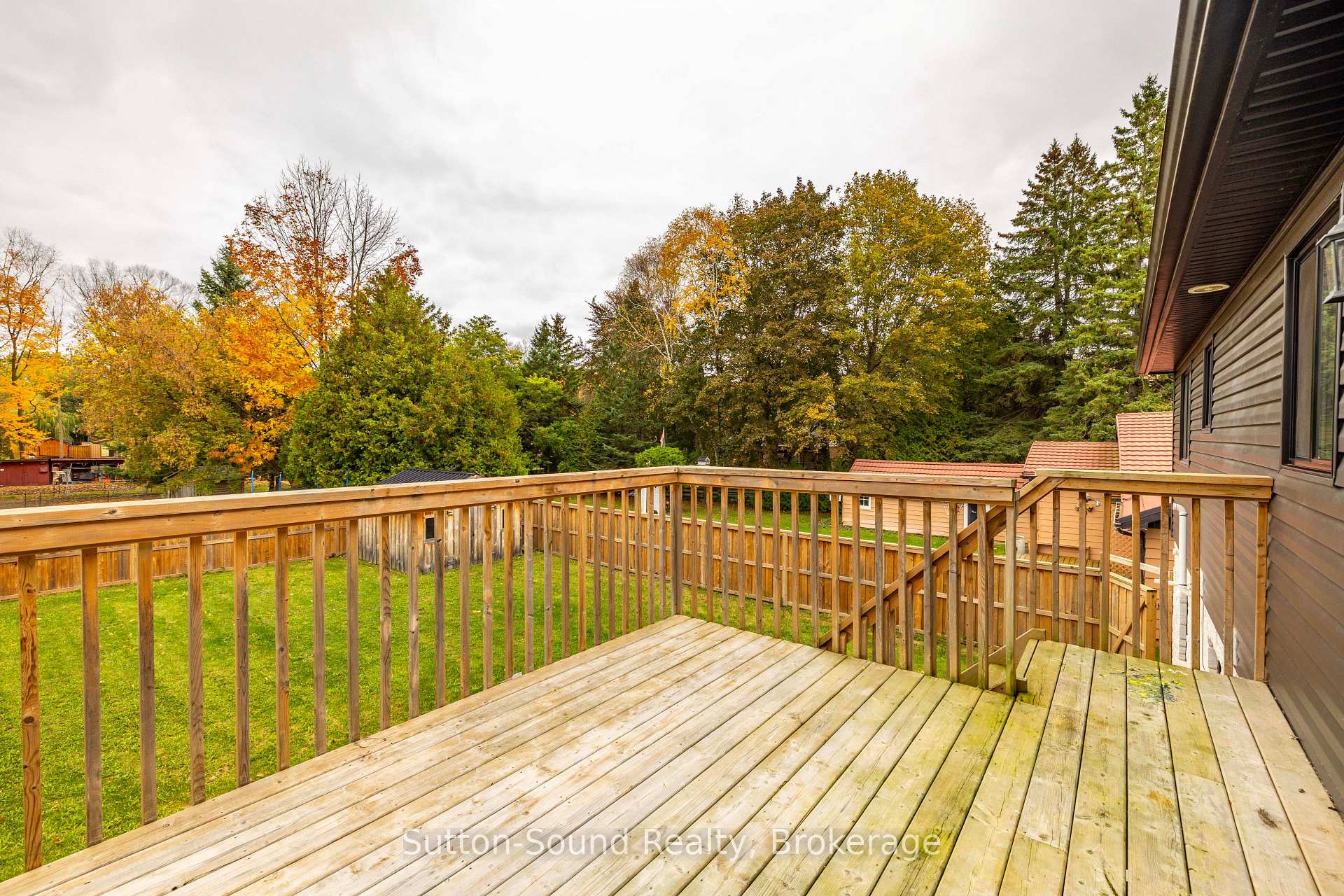 Photo 31 of 562 24th Street W, Owen Sound — HOMEH