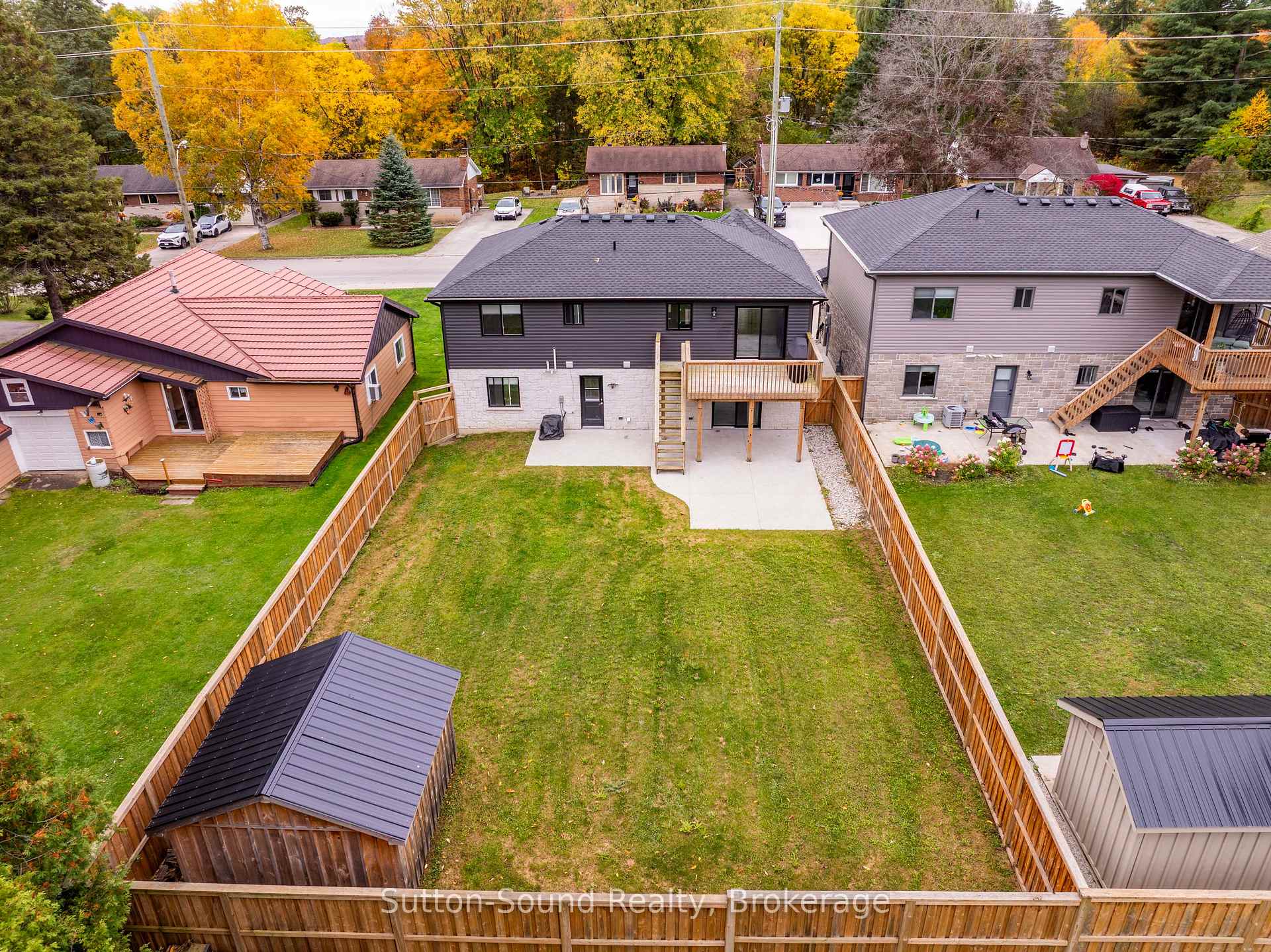 Photo 34 of 562 24th Street W, Owen Sound — HOMEH