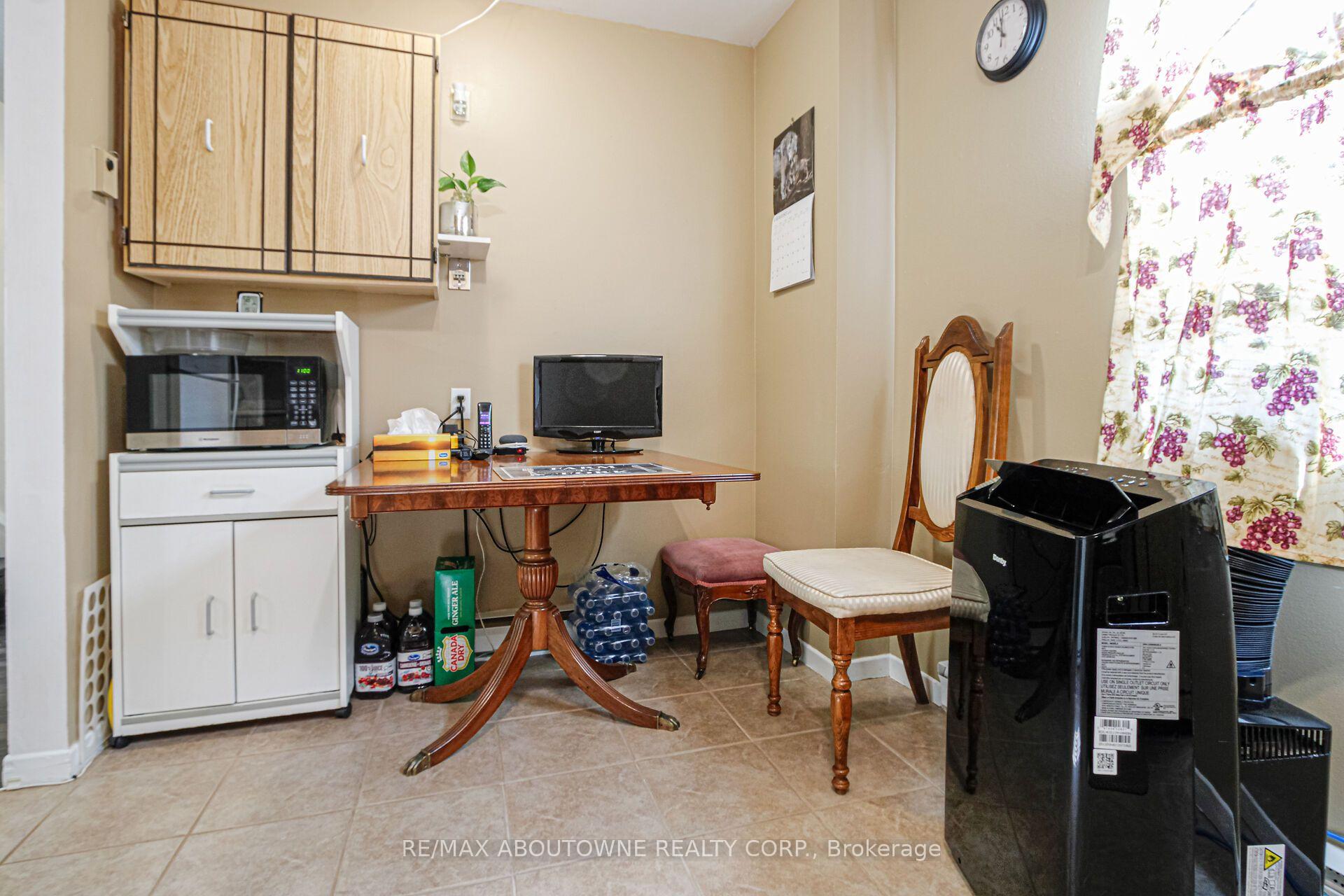 Photo 14 of Unit 50, 2440 Bromsgrove Road, Mississauga, Clarkson — HOMEH