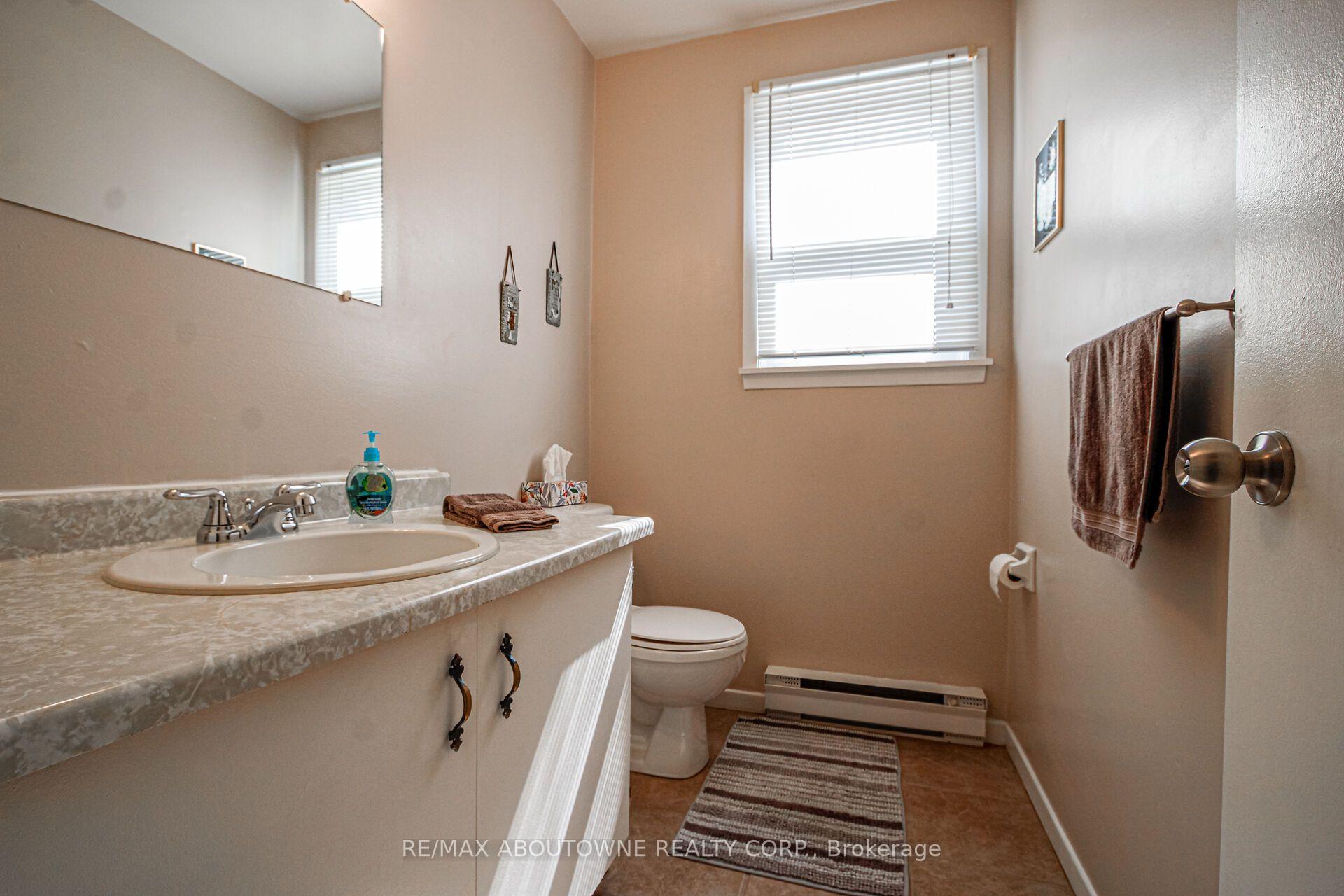 Photo 16 of Unit 50, 2440 Bromsgrove Road, Mississauga, Clarkson — HOMEH