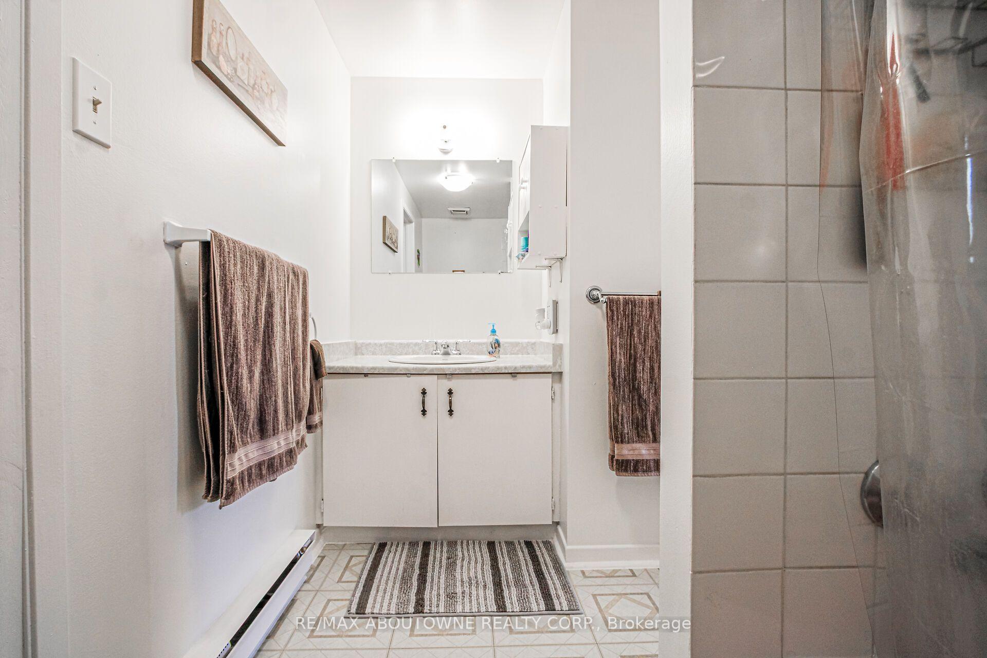 Photo 26 of Unit 50, 2440 Bromsgrove Road, Mississauga, Clarkson — HOMEH