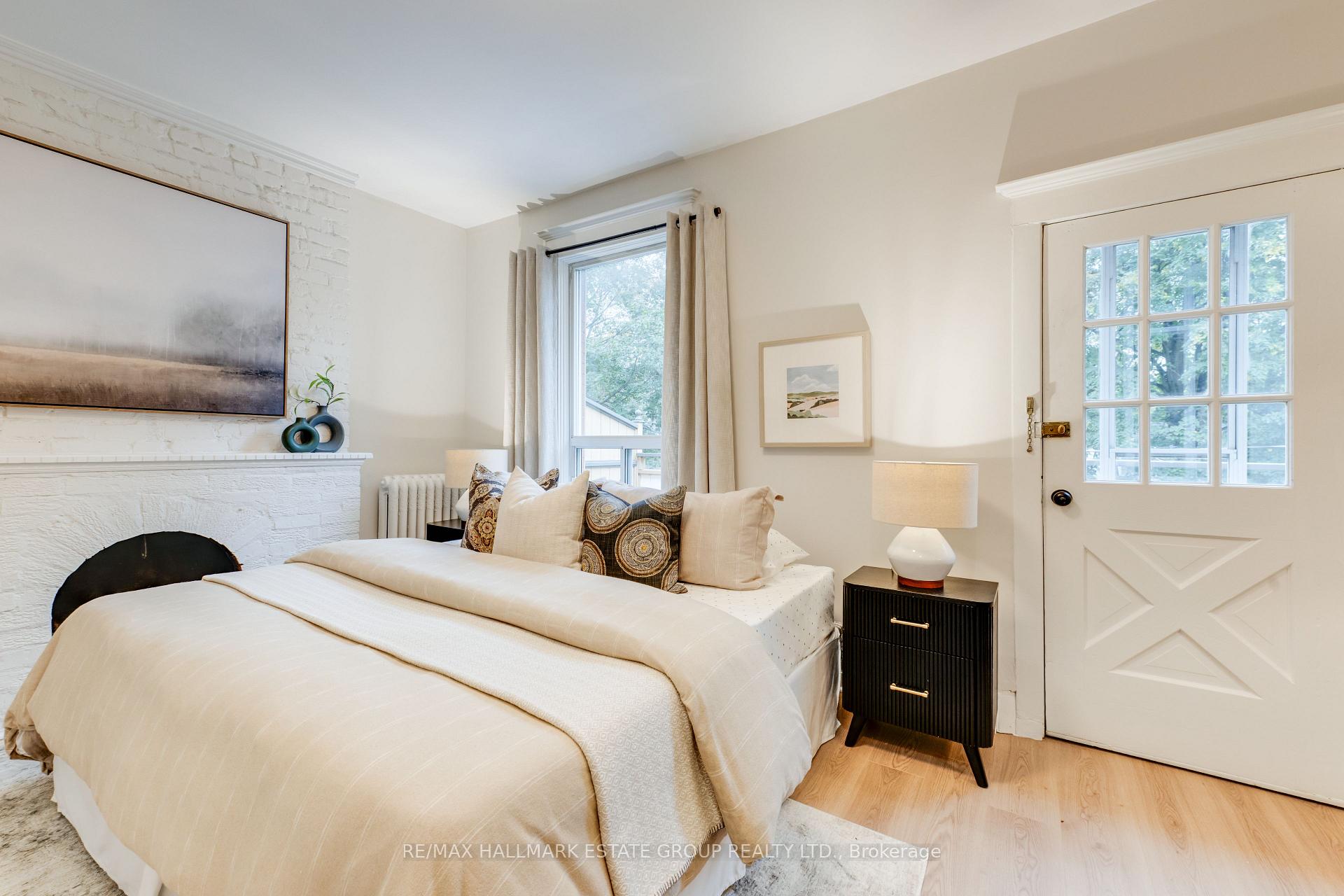 Photo 12 of 32 Ashdale Avenue, Toronto, Greenwood-Coxwell — HOMEH