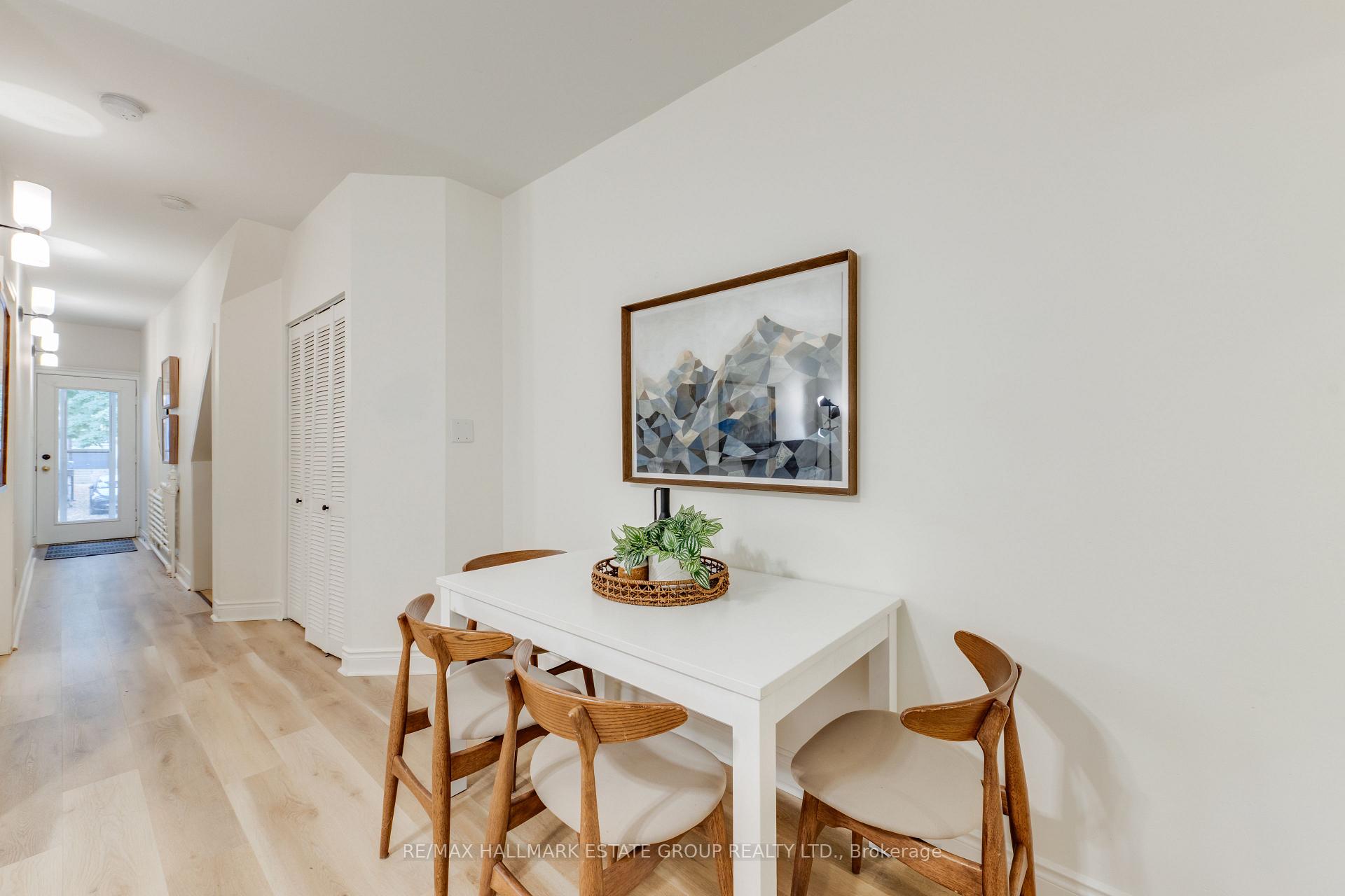 Photo 24 of 32 Ashdale Avenue, Toronto, Greenwood-Coxwell — HOMEH