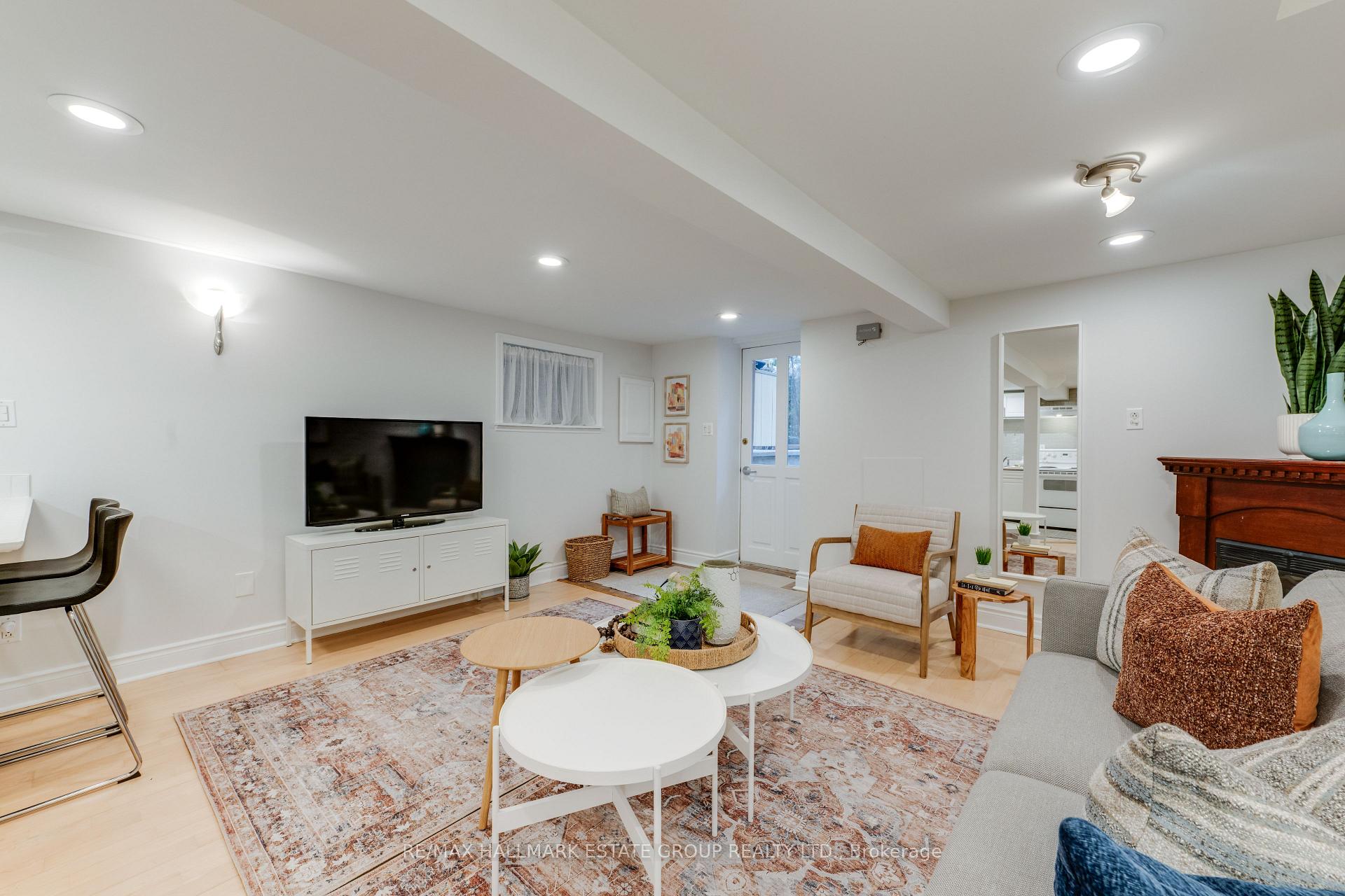 Photo 39 of 32 Ashdale Avenue, Toronto, Greenwood-Coxwell — HOMEH