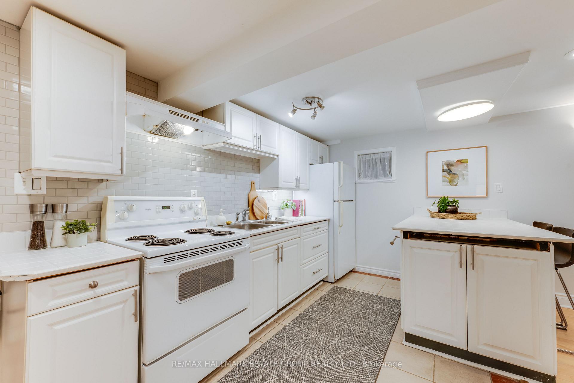Photo 41 of 32 Ashdale Avenue, Toronto, Greenwood-Coxwell — HOMEH