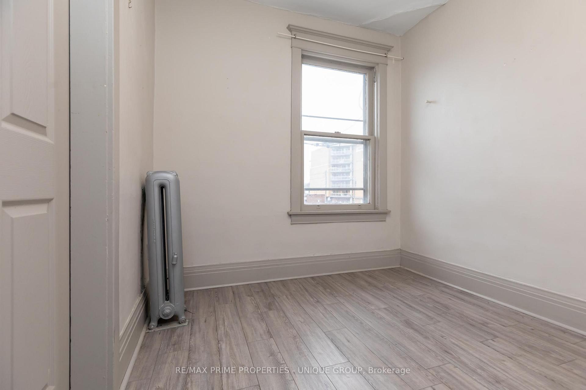 Photo 14 of Unit 2, 365 Clinton Street, Toronto, The Annex — HOMEH
