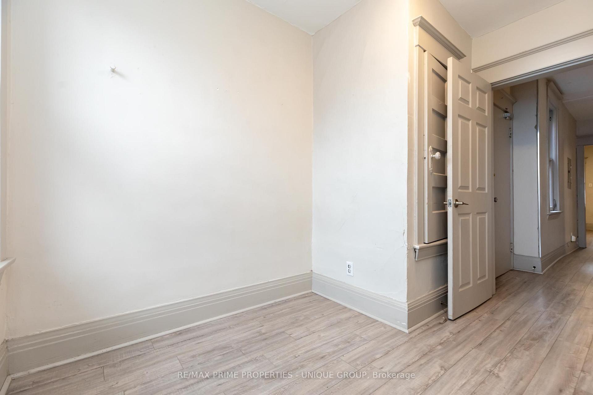 Photo 15 of Unit 2, 365 Clinton Street, Toronto, The Annex — HOMEH