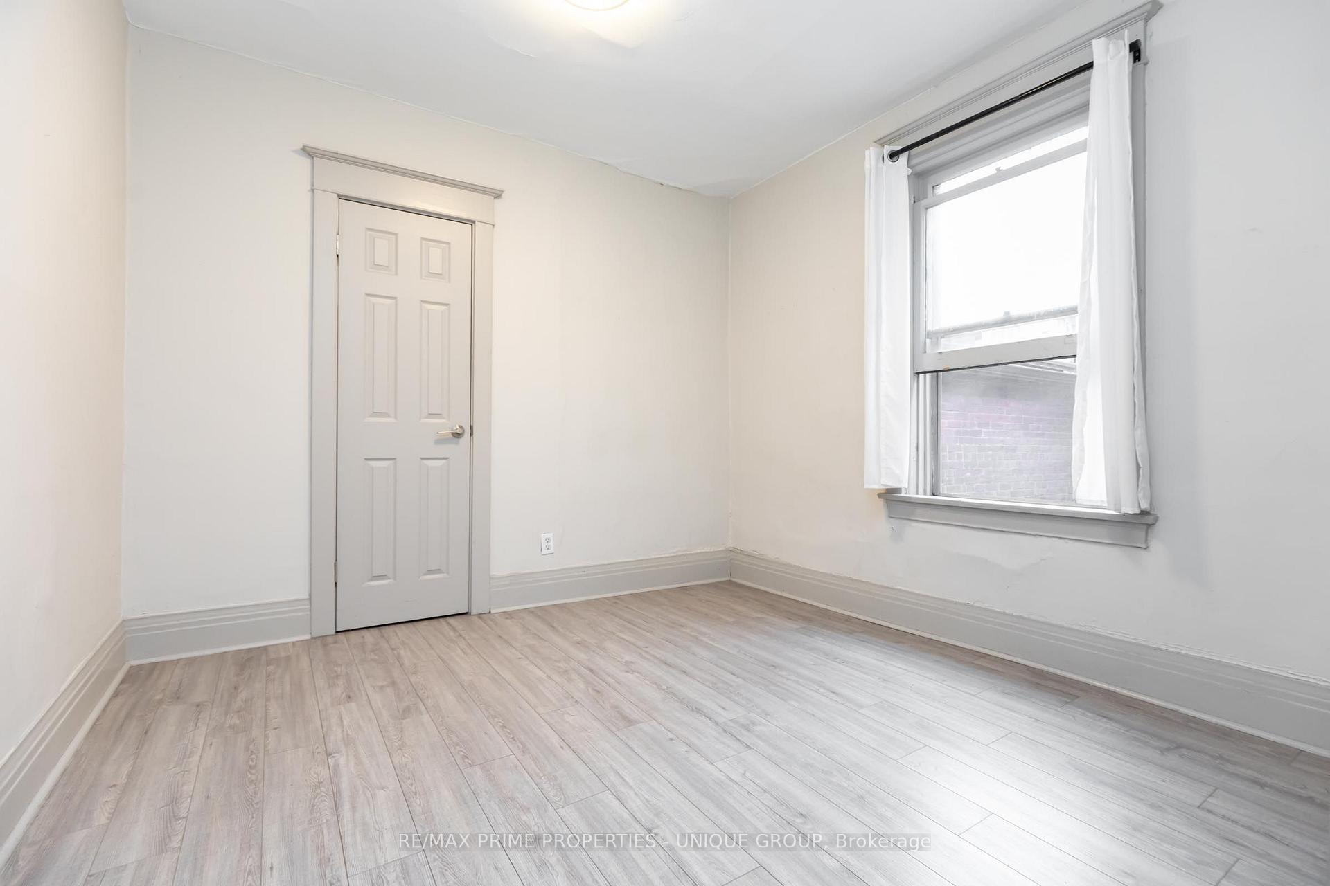 Photo 20 of Unit 2, 365 Clinton Street, Toronto, The Annex — HOMEH