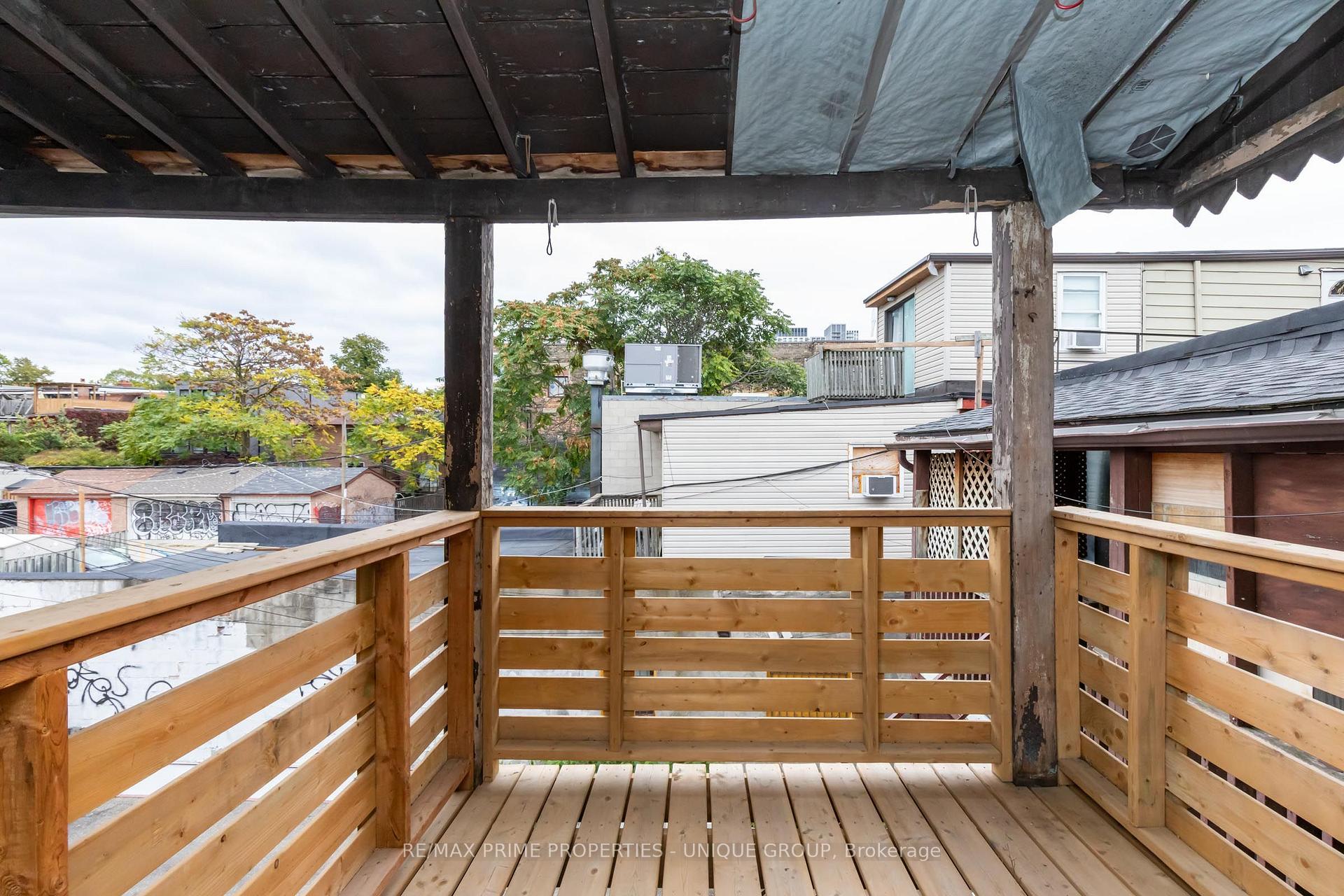Photo 24 of Unit 2, 365 Clinton Street, Toronto, The Annex — HOMEH