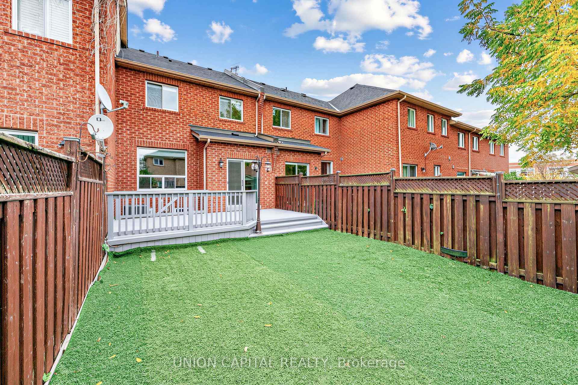 Photo 28 of 54 Maple Meadows Lane, Vaughan, Maple — HOMEH