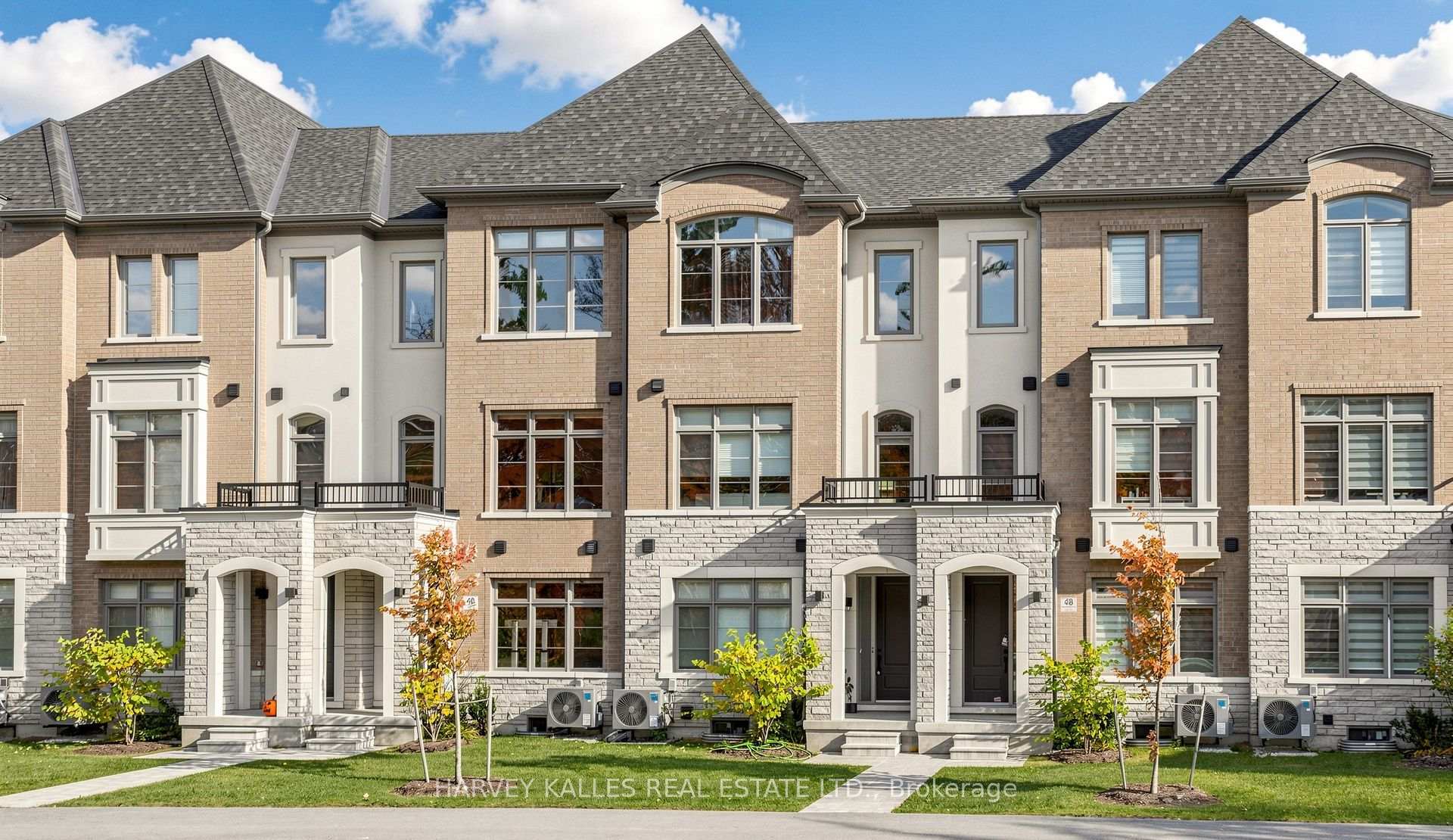 Photo 2 of 44 De La Roche Drive, Vaughan, Vellore Village — HOMEH
