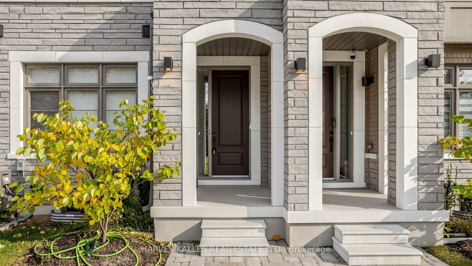 Photo 4 of 44 De La Roche Drive, Vaughan, Vellore Village — HOMEH