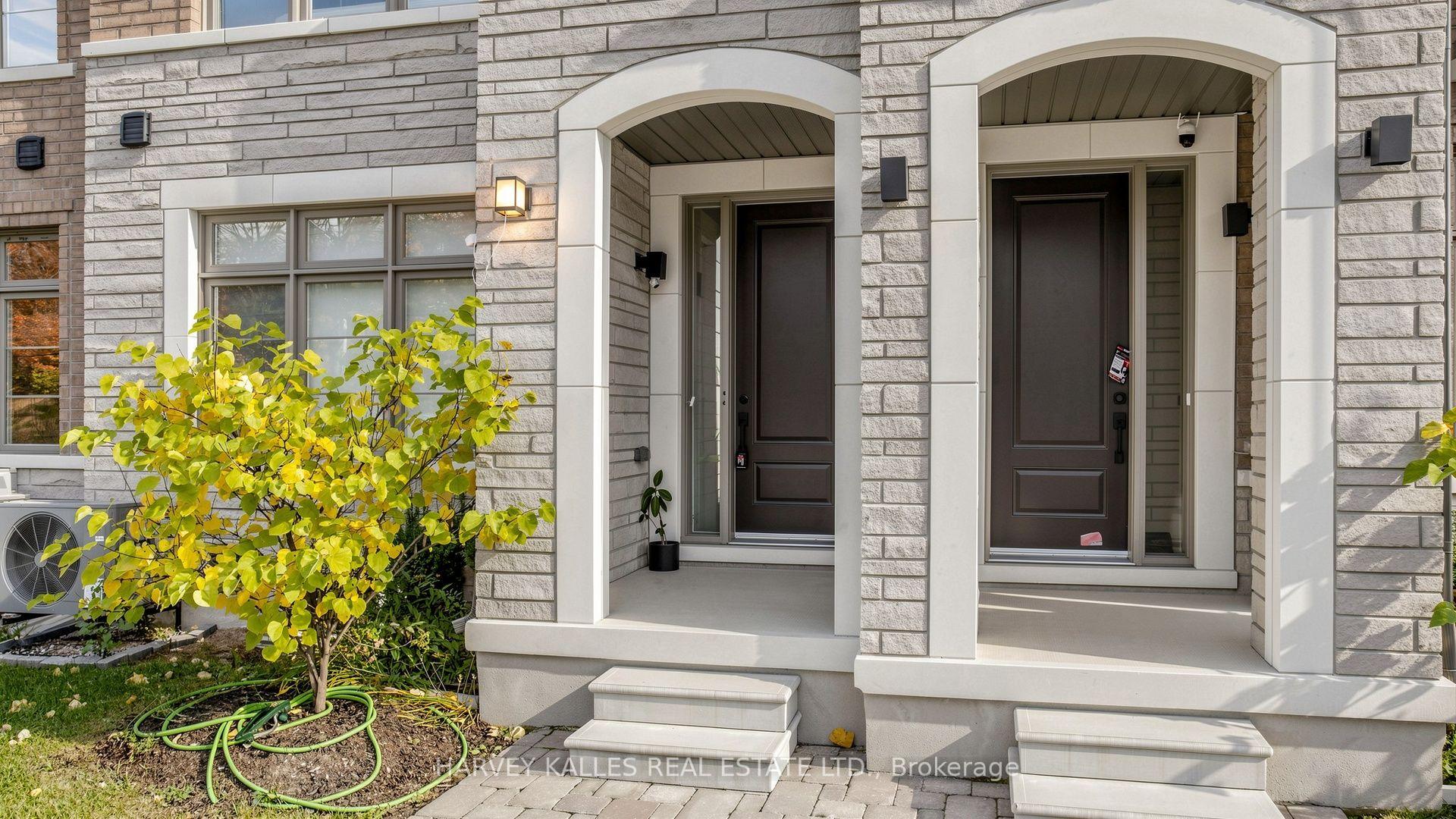 Photo 5 of 44 De La Roche Drive, Vaughan, Vellore Village — HOMEH