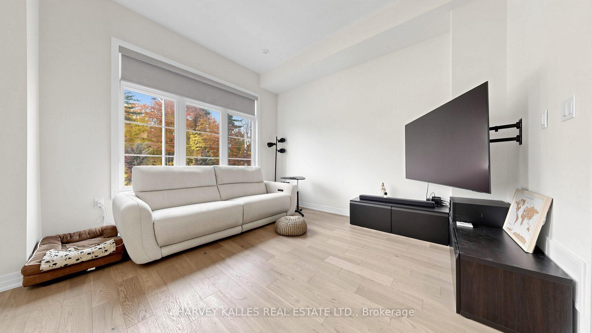 Photo 6 of 44 De La Roche Drive, Vaughan, Vellore Village — HOMEH