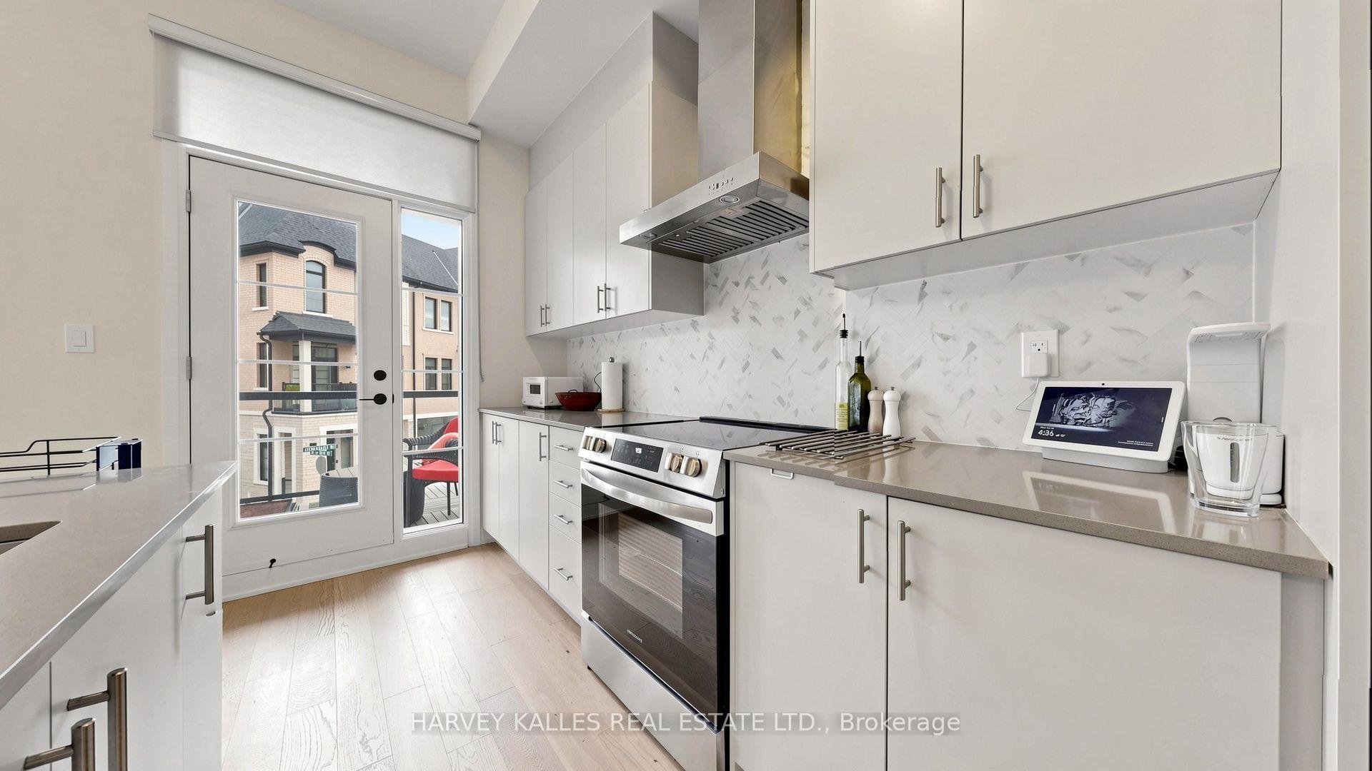 Photo 18 of 44 De La Roche Drive, Vaughan, Vellore Village — HOMEH