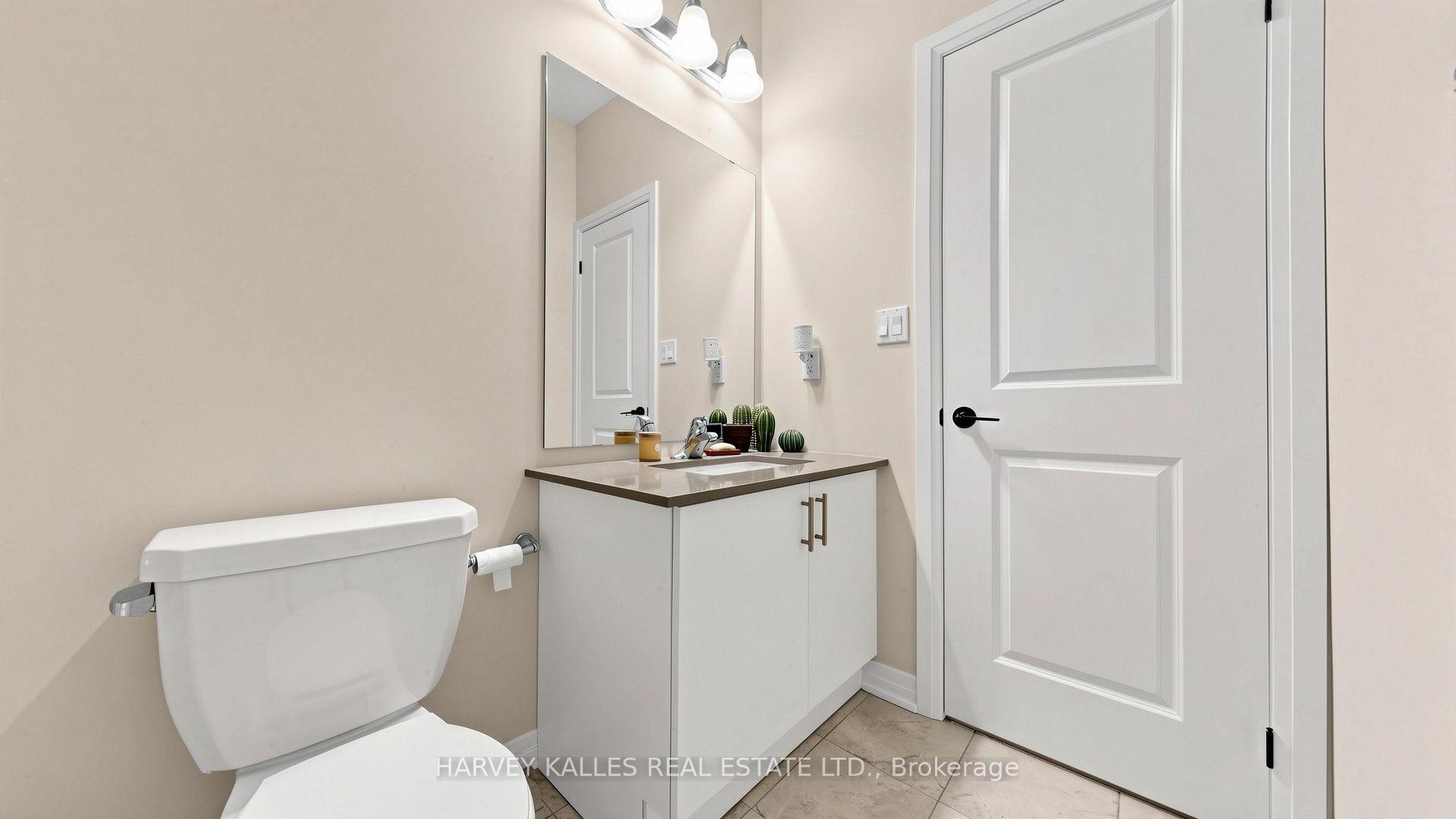 Photo 37 of 44 De La Roche Drive, Vaughan, Vellore Village — HOMEH