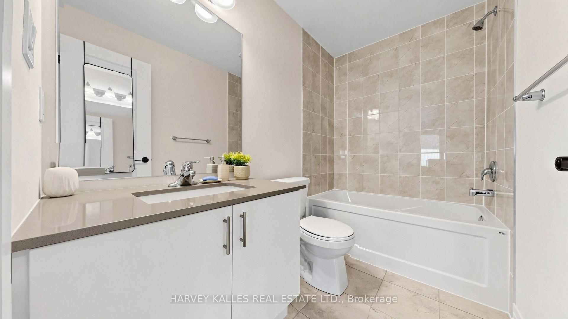 Photo 41 of 44 De La Roche Drive, Vaughan, Vellore Village — HOMEH