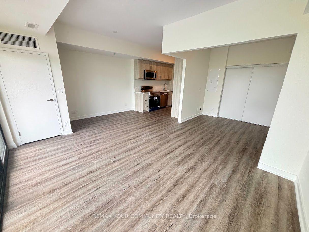 Photo 10 of Unit 238, 350 Prince Charles Drive, Welland, Broadway — HOMEH