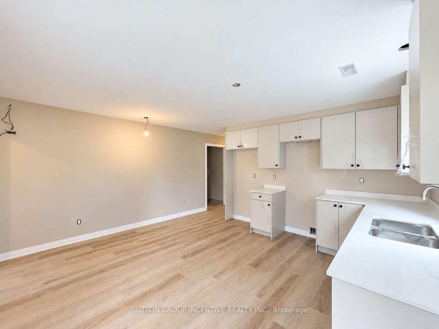 Photo 5 of Unit 9, 1 Riverdale Drive, Wasaga Beach — HOMEH