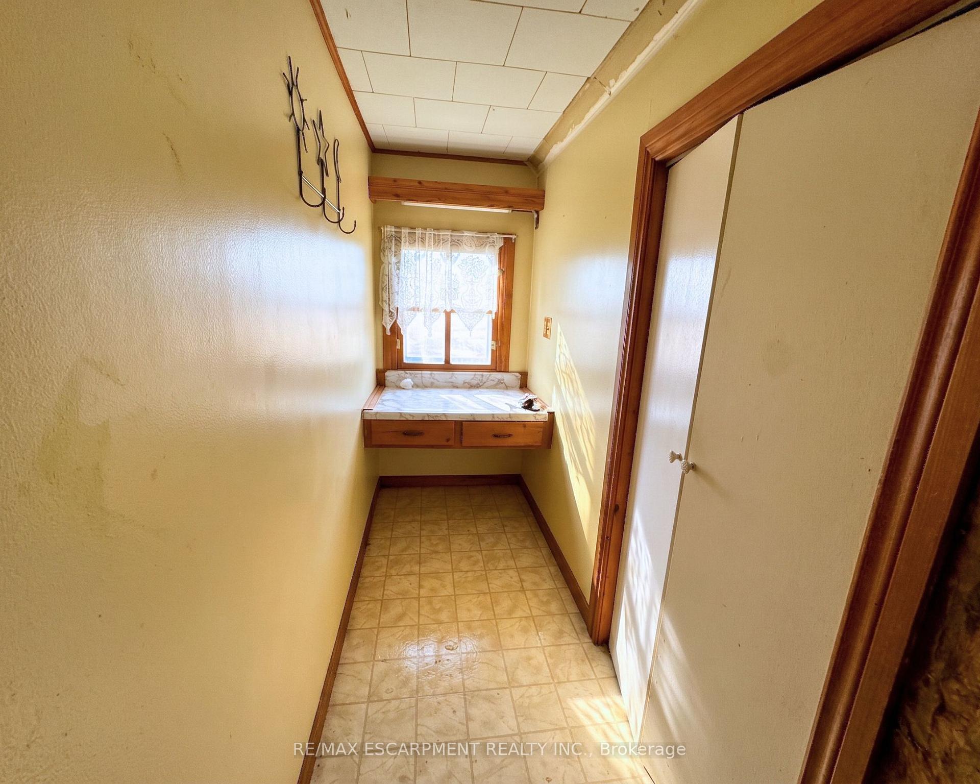 Photo 15 of 233 Talbot Street, Norfolk, Courtland — HOMEH