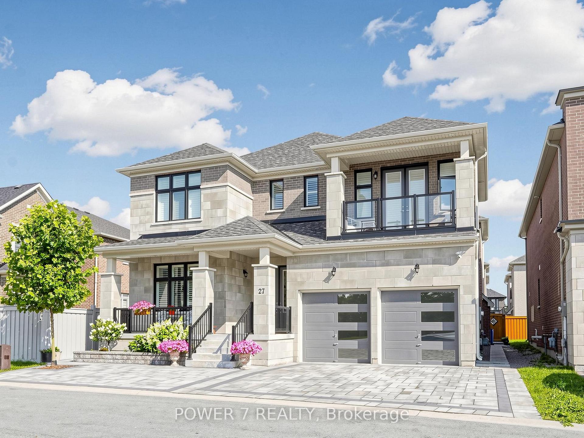 Photo 2 of 27 Joiner Circle, Whitchurch-Stouffville, Ballantrae — HOMEH