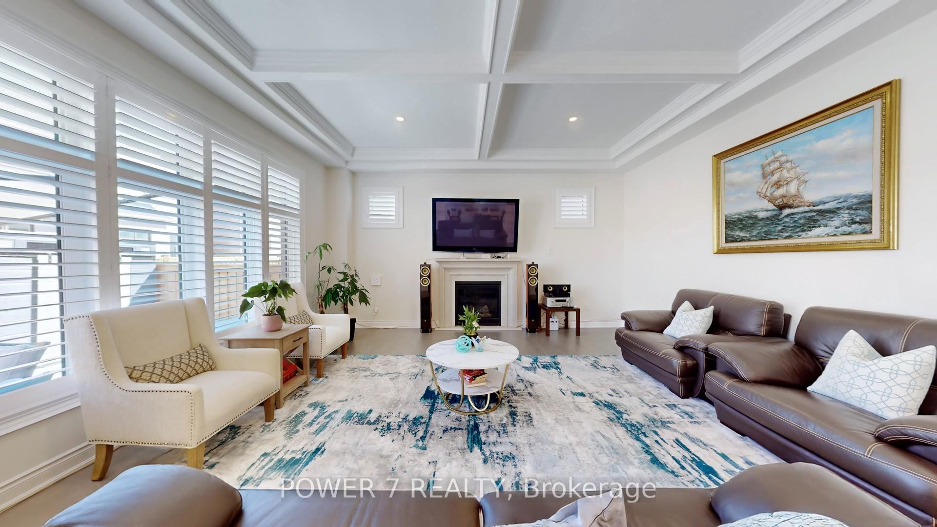 Photo 10 of 27 Joiner Circle, Whitchurch-Stouffville, Ballantrae — HOMEH