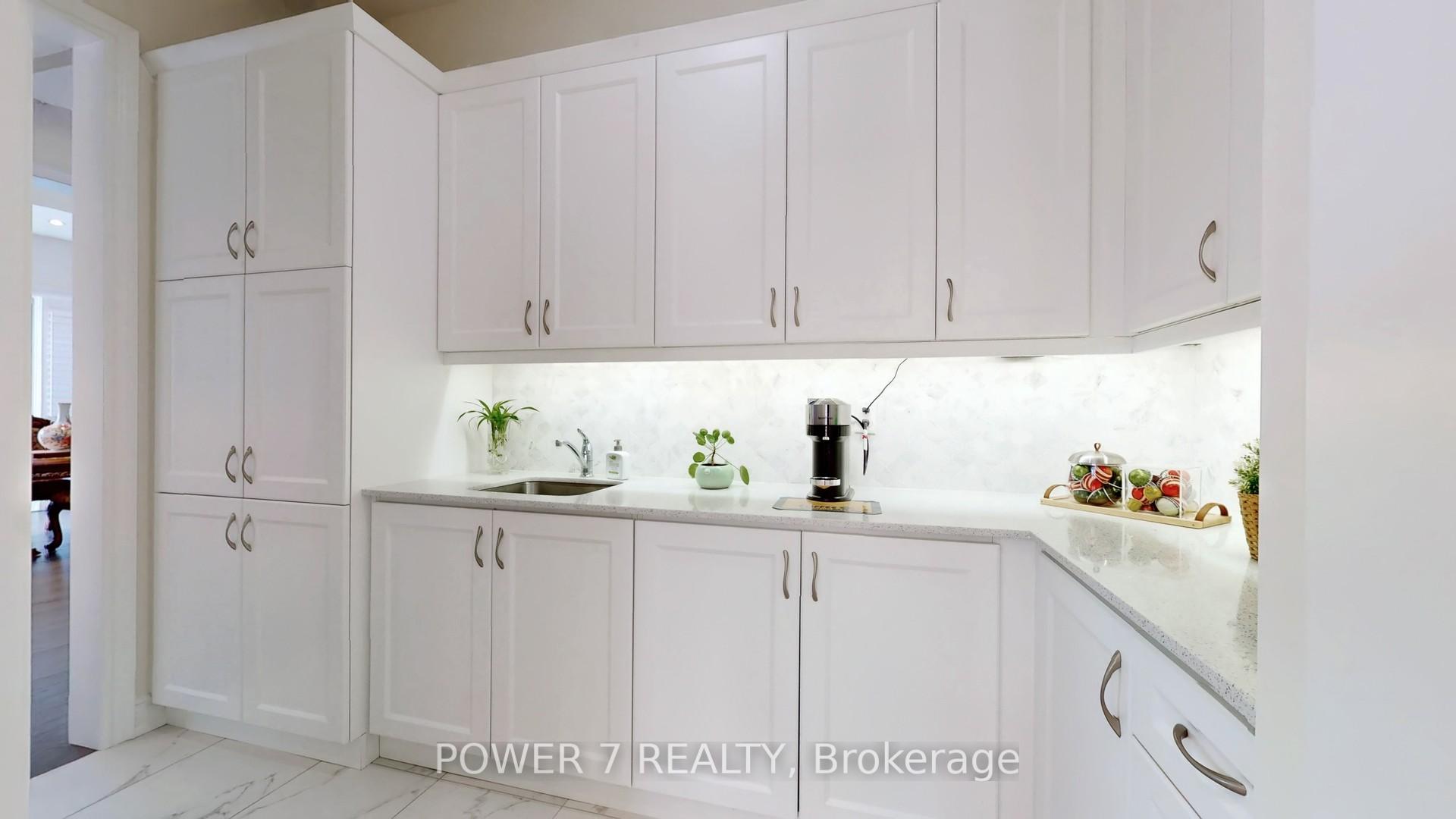 Photo 18 of 27 Joiner Circle, Whitchurch-Stouffville, Ballantrae — HOMEH