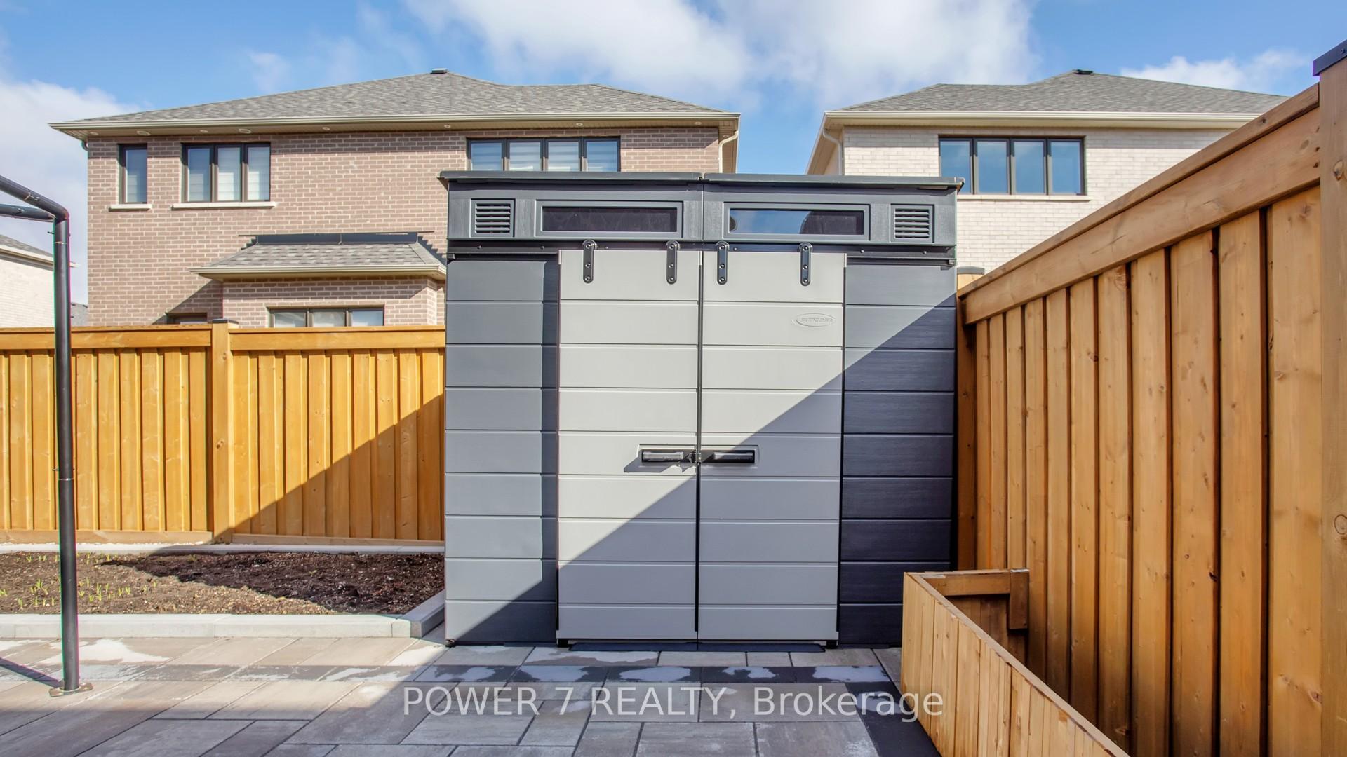 Photo 48 of 27 Joiner Circle, Whitchurch-Stouffville, Ballantrae — HOMEH
