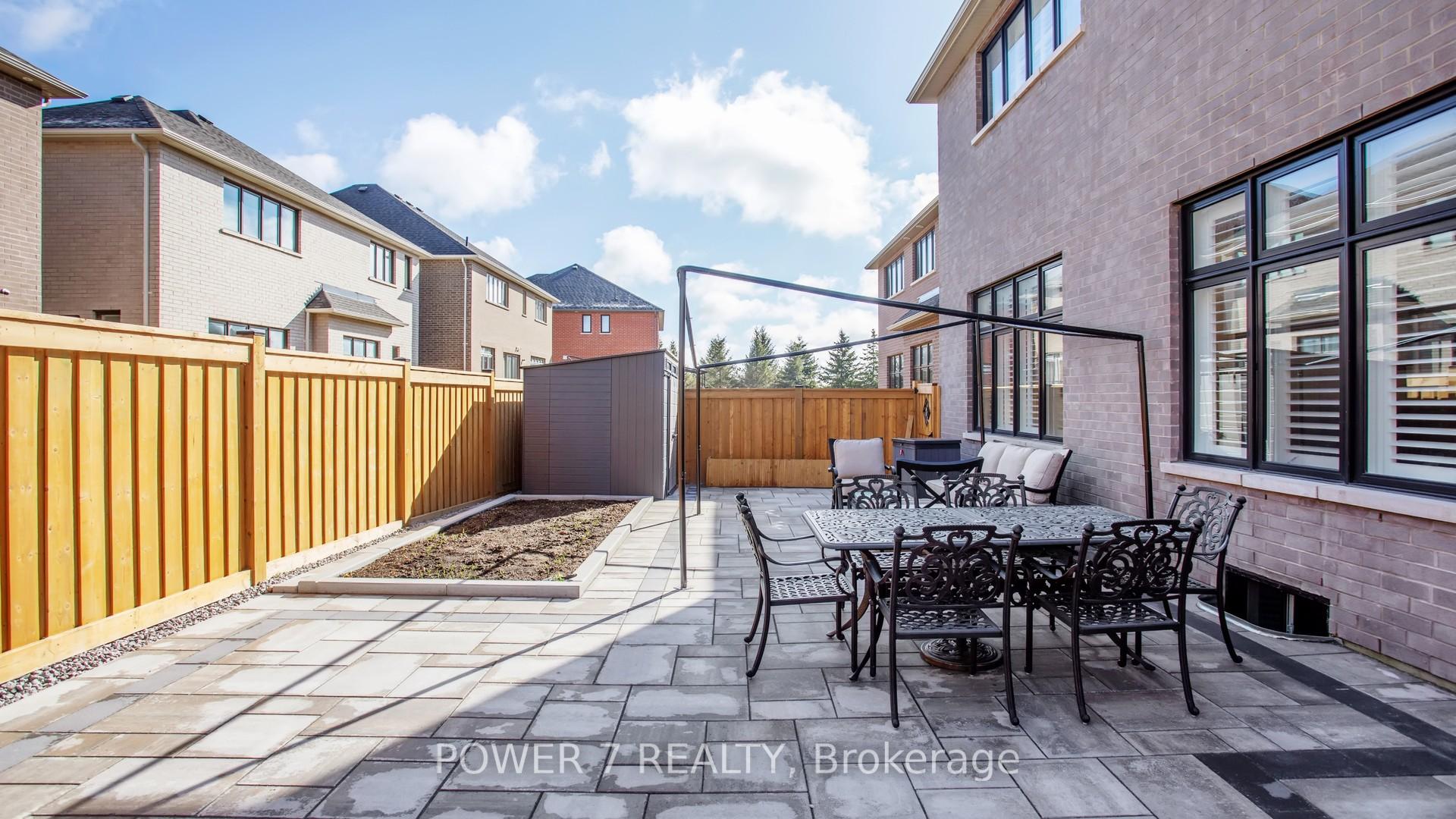 Photo 49 of 27 Joiner Circle, Whitchurch-Stouffville, Ballantrae — HOMEH