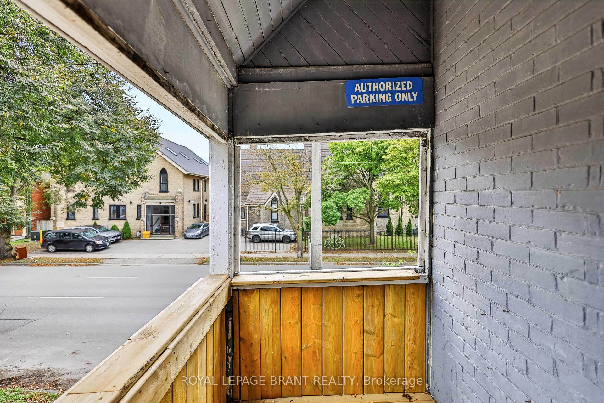 Photo 6 of 276 Dalhousie Street, Brantford, Victoria/Arthur — HOMEH
