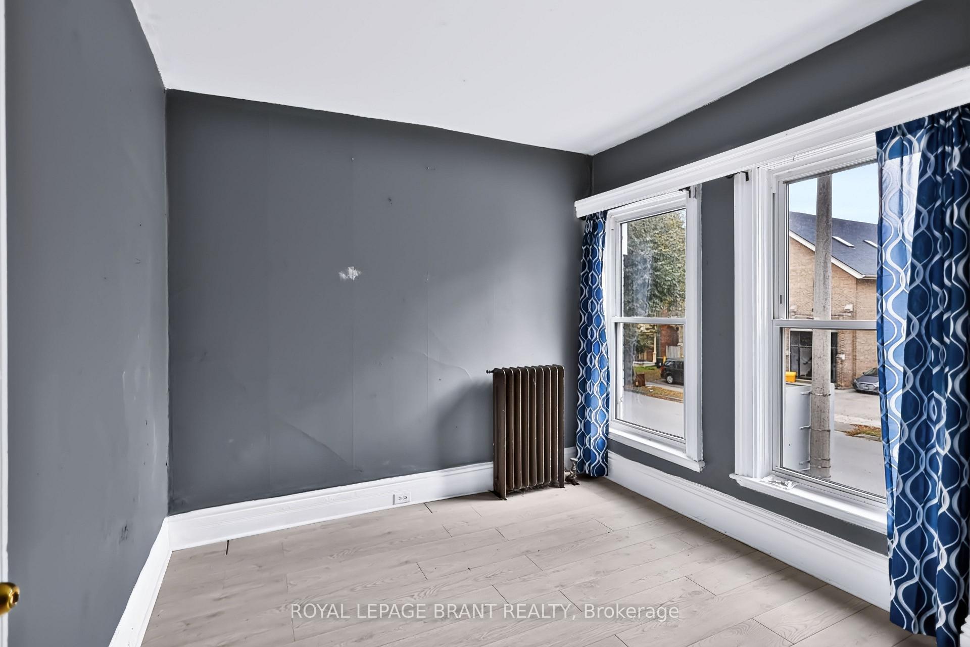 Photo 32 of 276 Dalhousie Street, Brantford, Victoria/Arthur — HOMEH