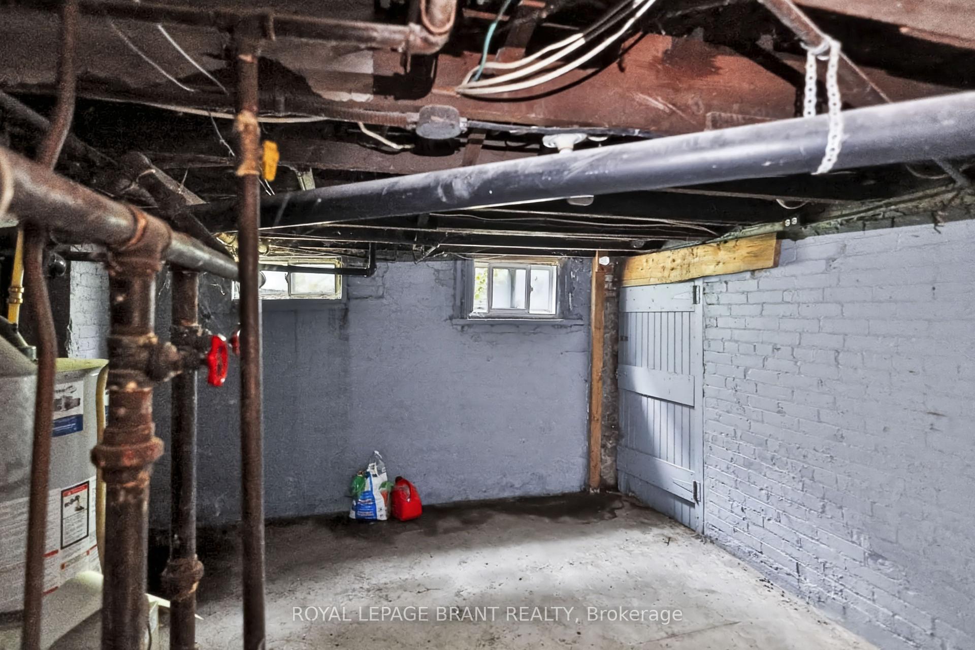 Photo 41 of 276 Dalhousie Street, Brantford, Victoria/Arthur — HOMEH