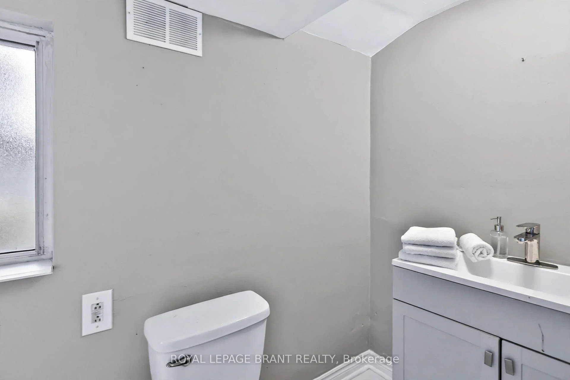 Photo 29 of 276 Dalhousie Street, Brantford, Victoria/Arthur — HOMEH