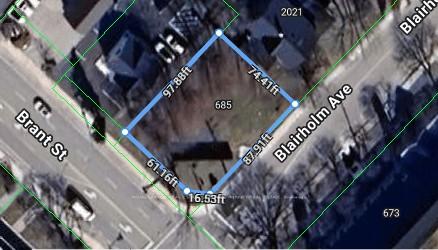 Photo 1 of 685 Brant Street, Burlington, Brant — HOMEH