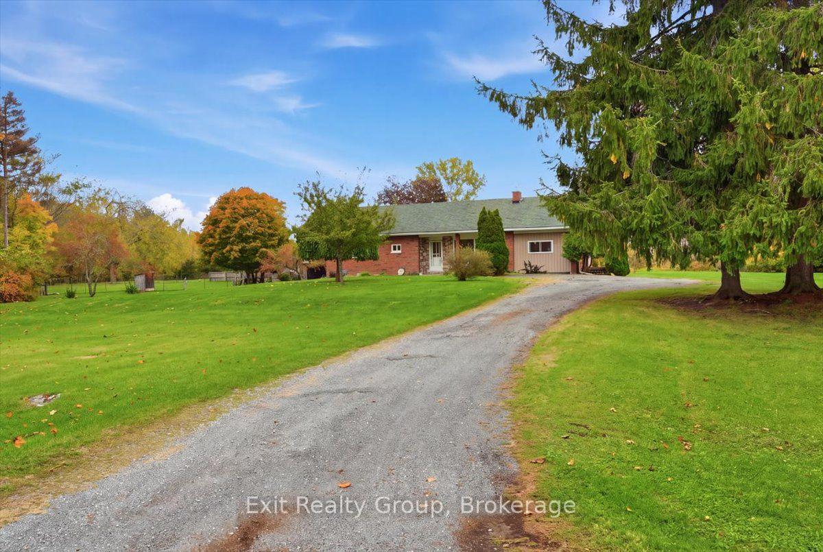 Photo 3 of 341 Downs Road, Quinte West, Murray Ward — HOMEH