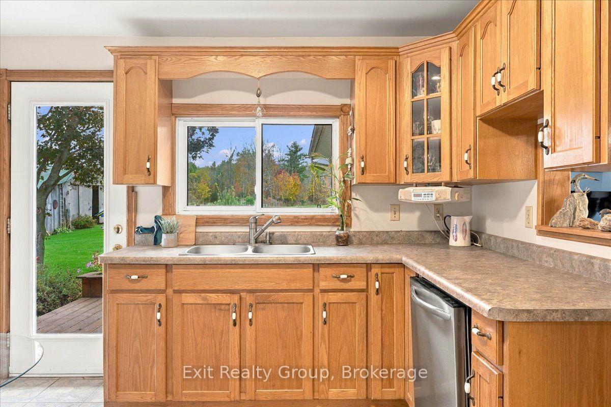 Photo 12 of 341 Downs Road, Quinte West, Murray Ward — HOMEH