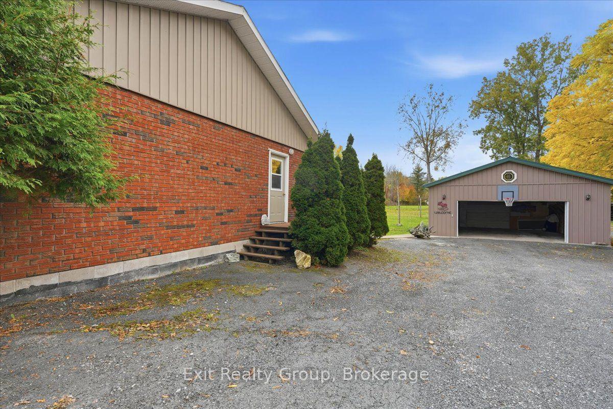 Photo 32 of 341 Downs Road, Quinte West, Murray Ward — HOMEH
