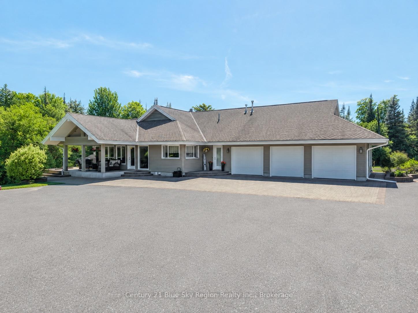 Photo 1 of 395 Carmichael Drive, North Bay, Airport — HOMEH