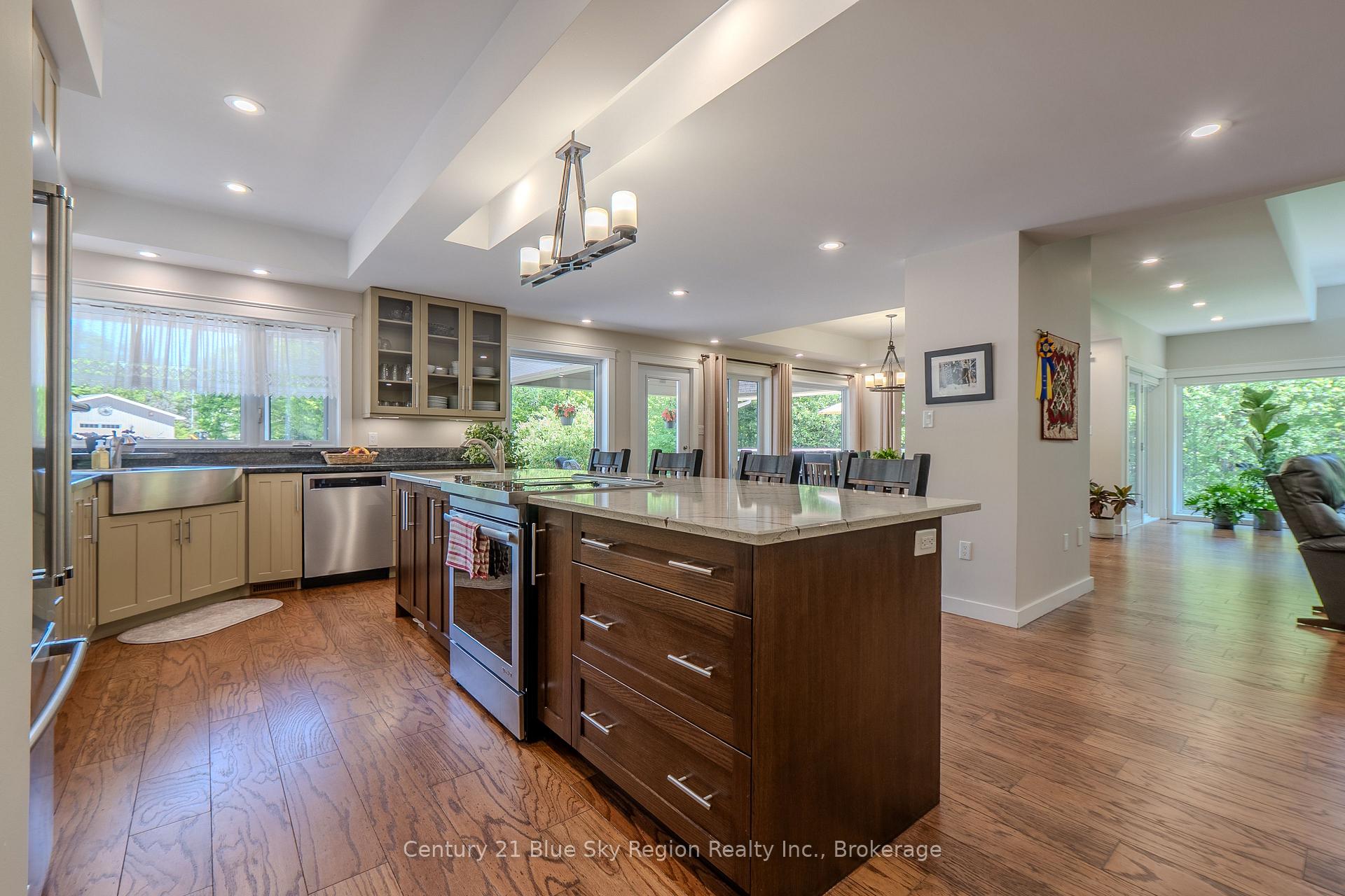Photo 6 of 395 Carmichael Drive, North Bay, Airport — HOMEH