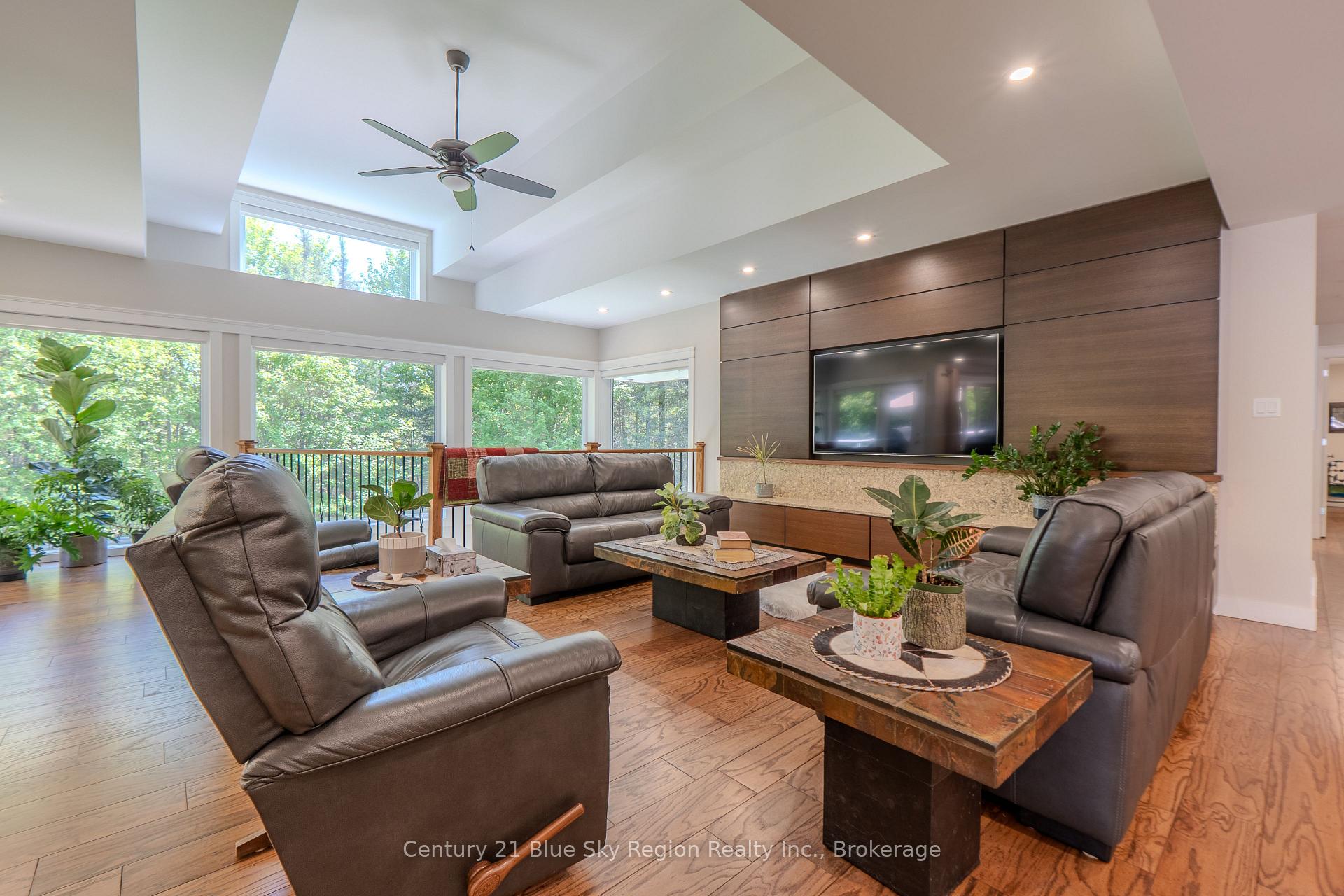 Photo 8 of 395 Carmichael Drive, North Bay, Airport — HOMEH