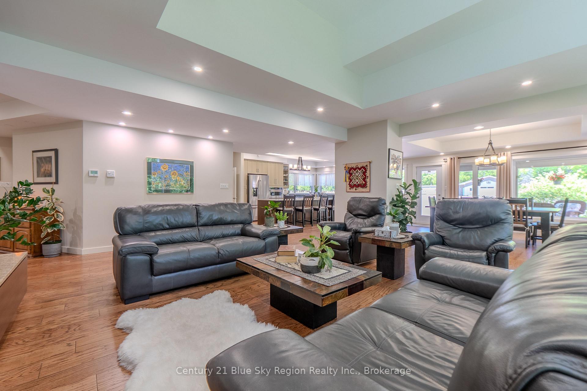 Photo 9 of 395 Carmichael Drive, North Bay, Airport — HOMEH