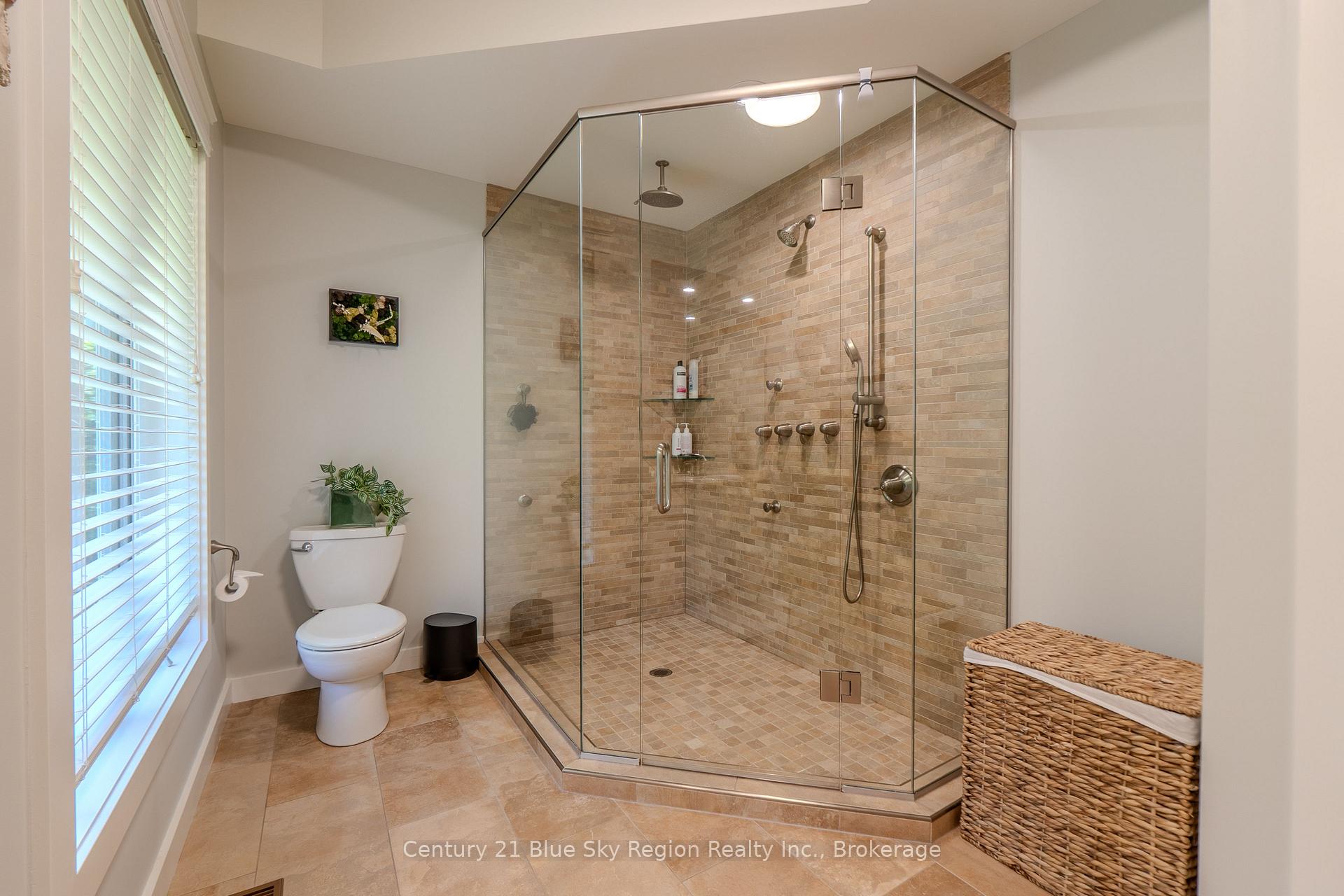 Photo 13 of 395 Carmichael Drive, North Bay, Airport — HOMEH