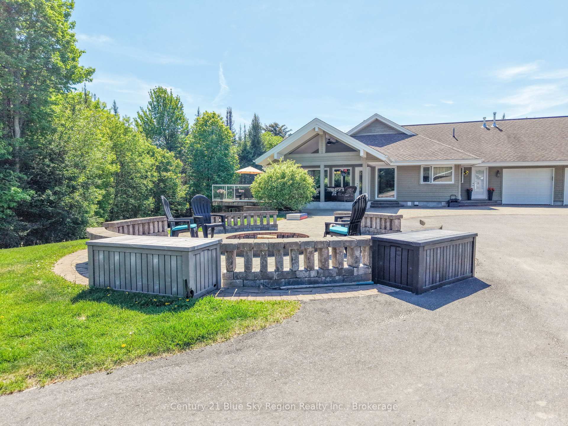 Photo 36 of 395 Carmichael Drive, North Bay, Airport — HOMEH
