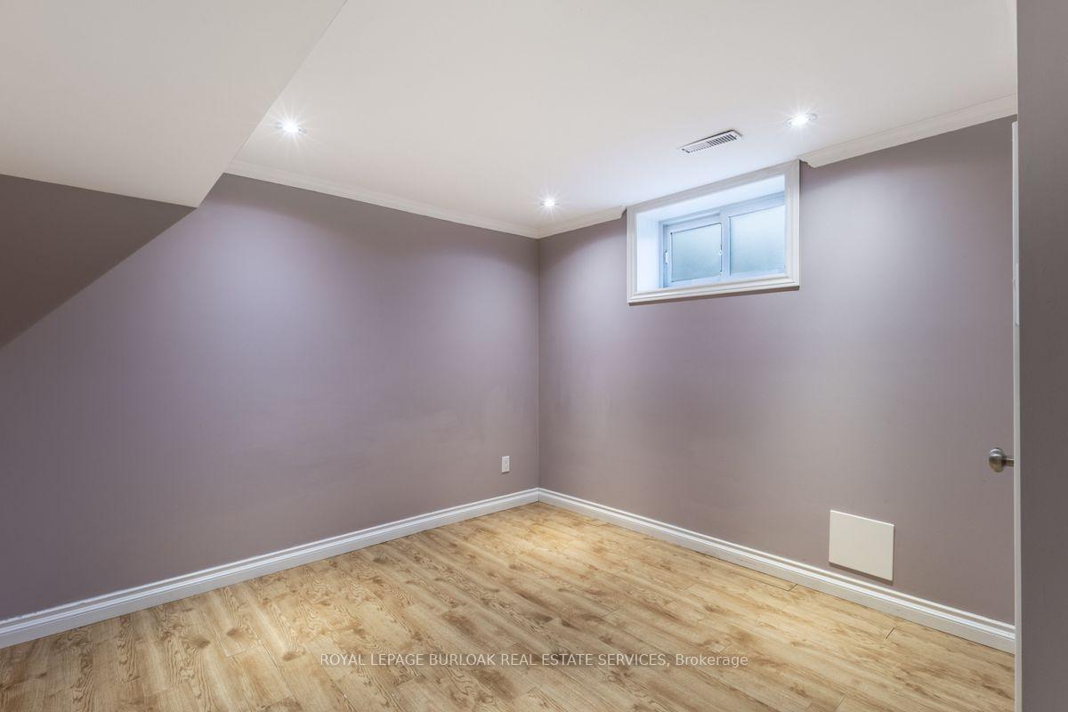 Photo 16 of Unit Lower, 2142 Parkway Drive, Burlington, Mountainside — HOMEH