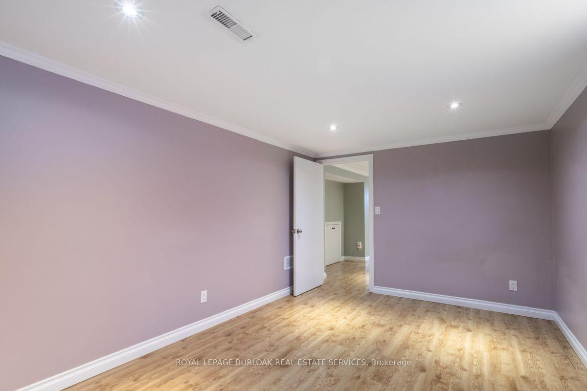 Photo 19 of Unit Lower, 2142 Parkway Drive, Burlington, Mountainside — HOMEH