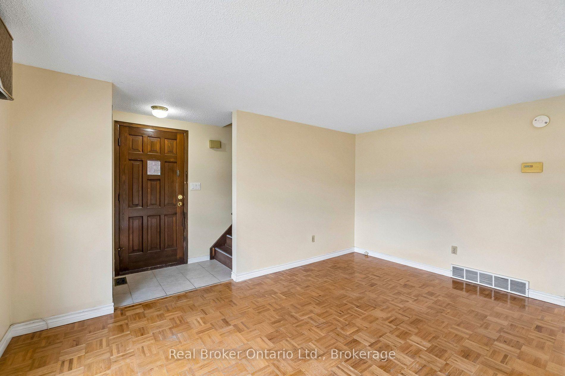 Photo 8 of Unit 1/2, 310 Linwell Road, St. Catharines, Vine/Linwell — HOMEH
