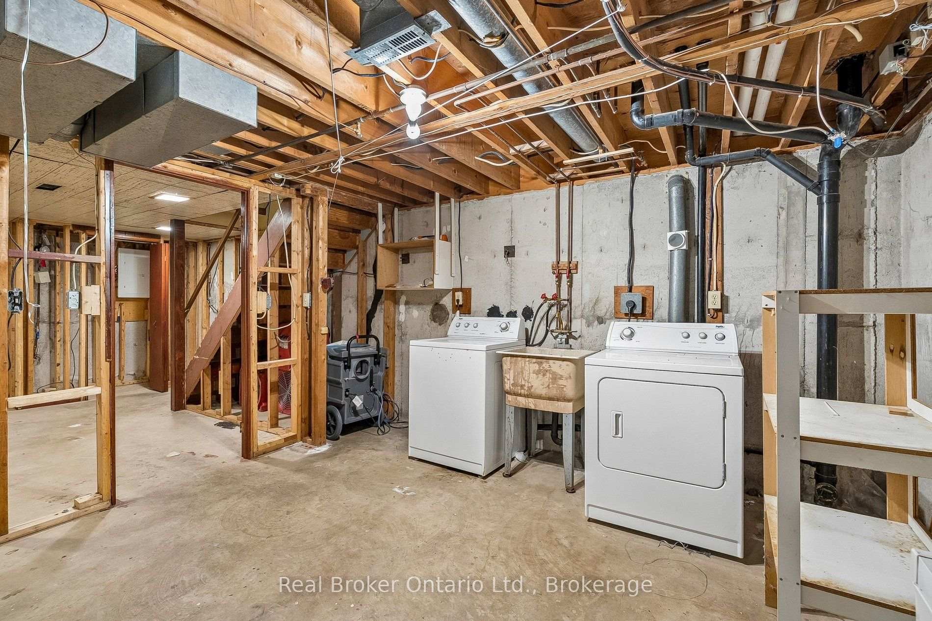 Photo 33 of Unit 1/2, 310 Linwell Road, St. Catharines, Vine/Linwell — HOMEH