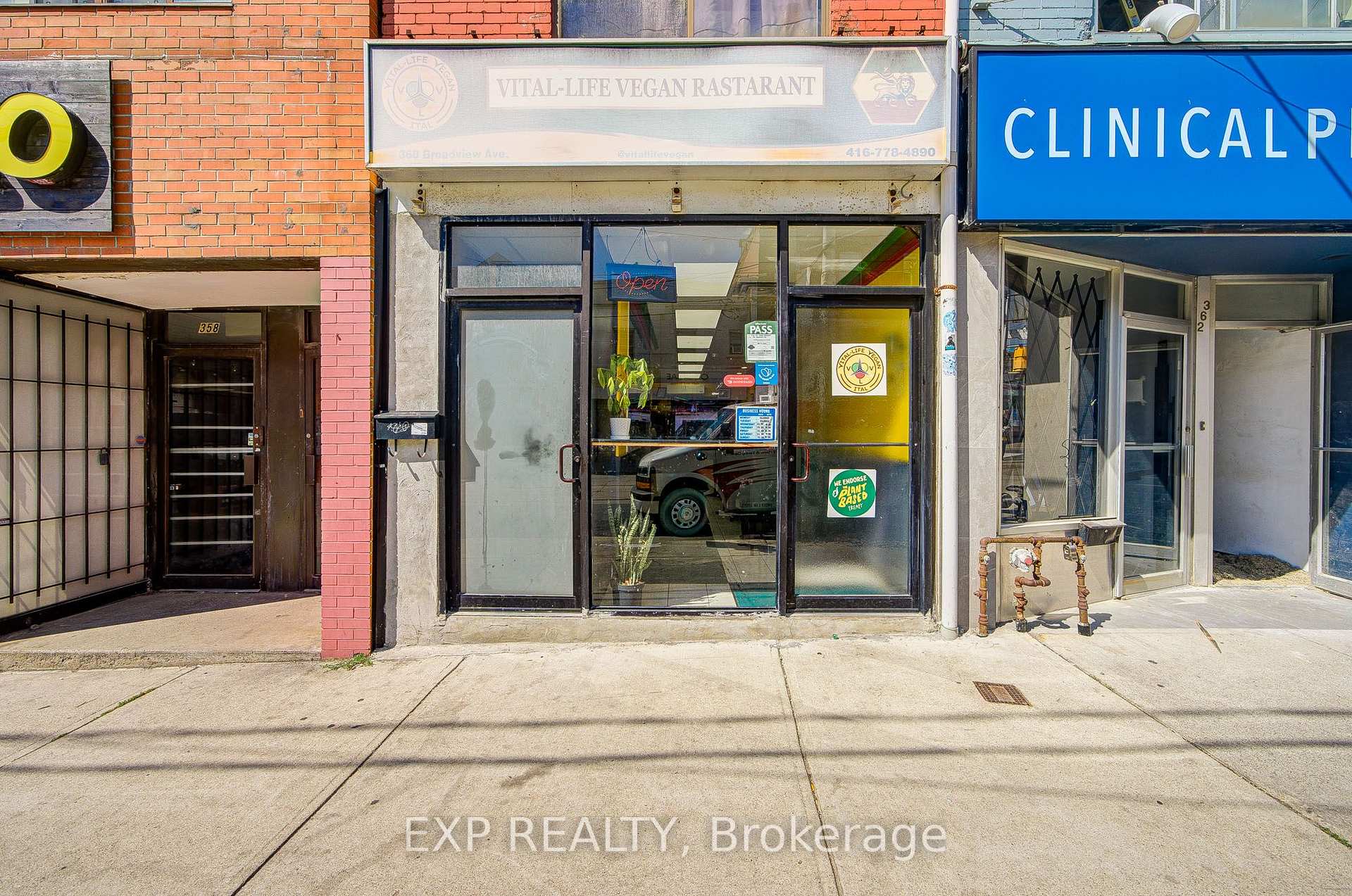 Photo 4 of 360 Broadview Avenue, Toronto, South Riverdale — HOMEH