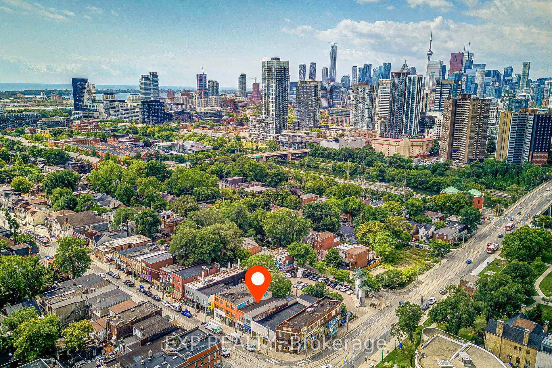 Photo 10 of 360 Broadview Avenue, Toronto, South Riverdale — HOMEH
